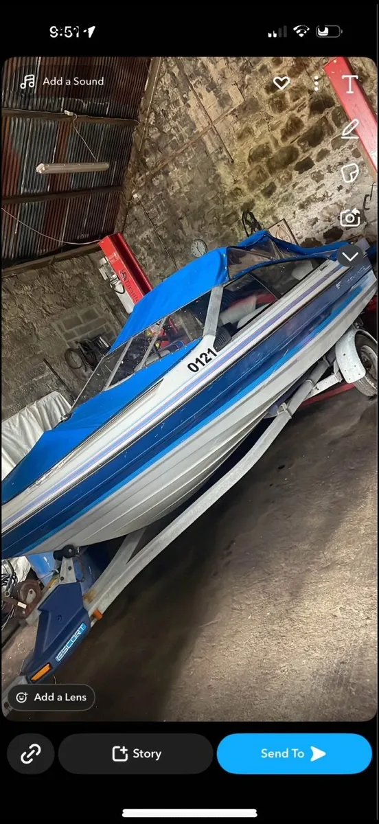 Bayliner Capri 2.3 boat - Image 3