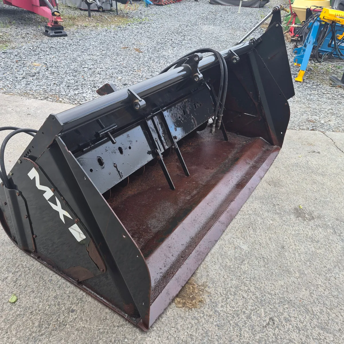 MX Auger Bucket - Image 3