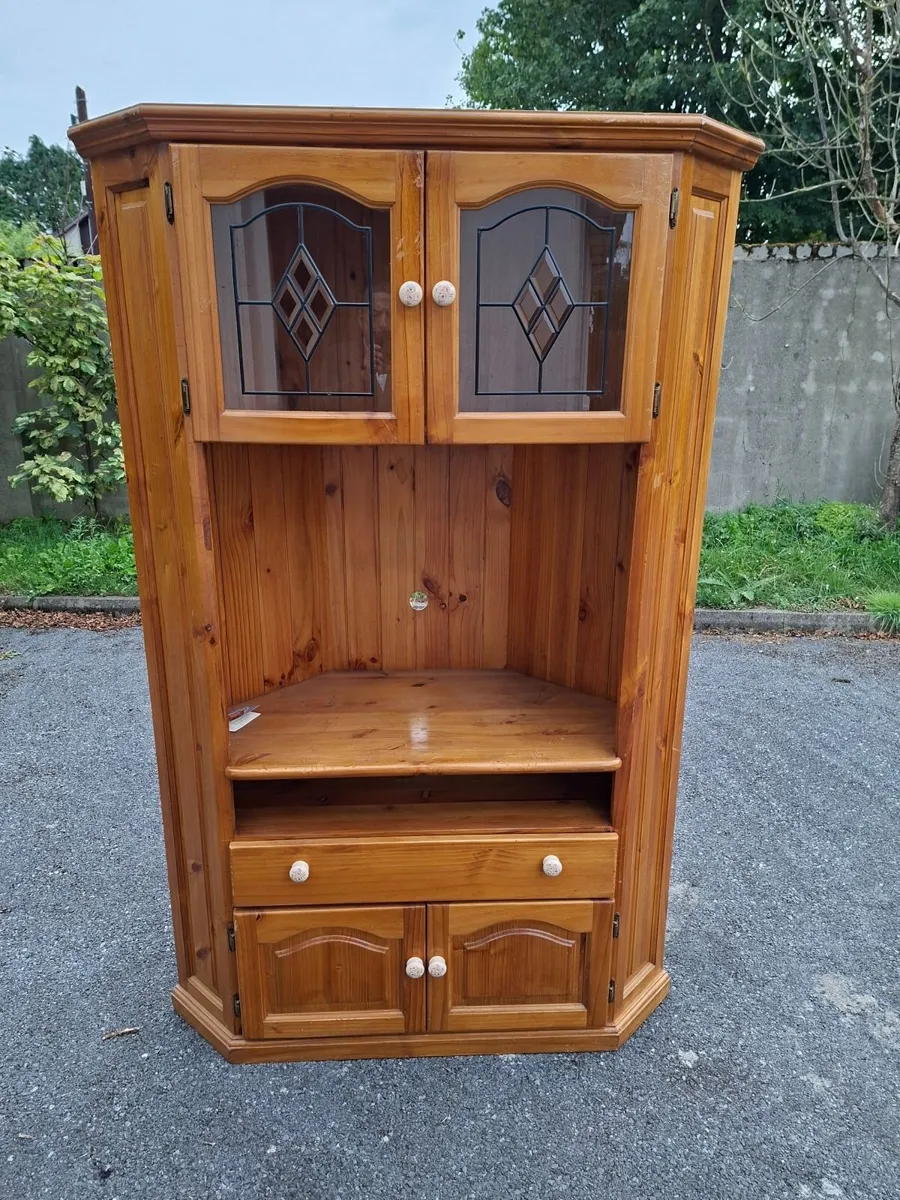 Display Cabinet €110 - Image 2