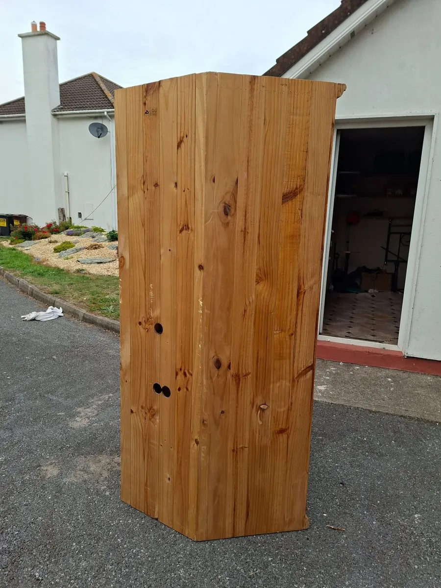 Display Cabinet €110 - Image 3