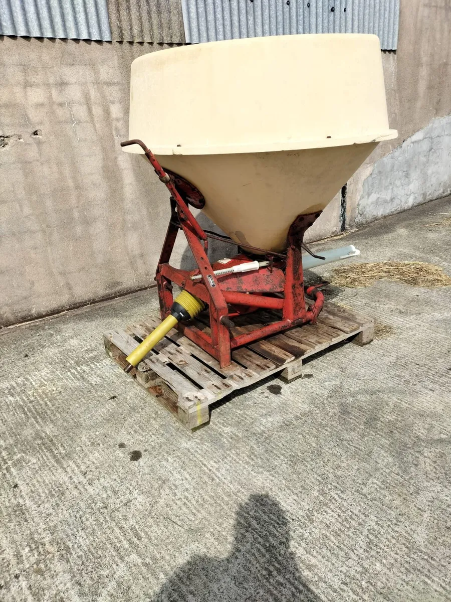 Fertiliser sewer - Image 1