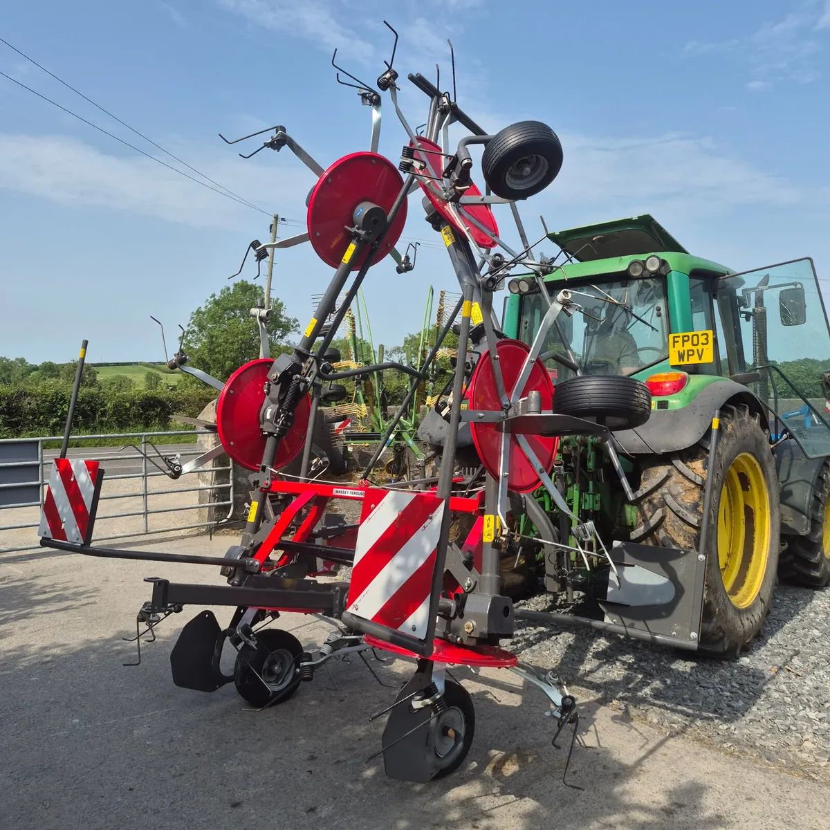 Massey Ferguson 776X DN Tedder - Image 3