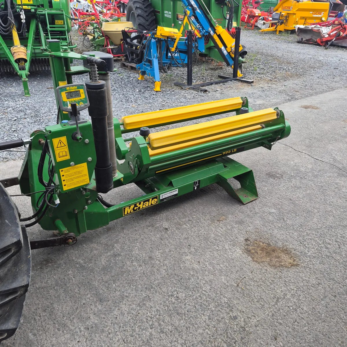 McHale 995LM Small Square Bale Wrapper - Image 4