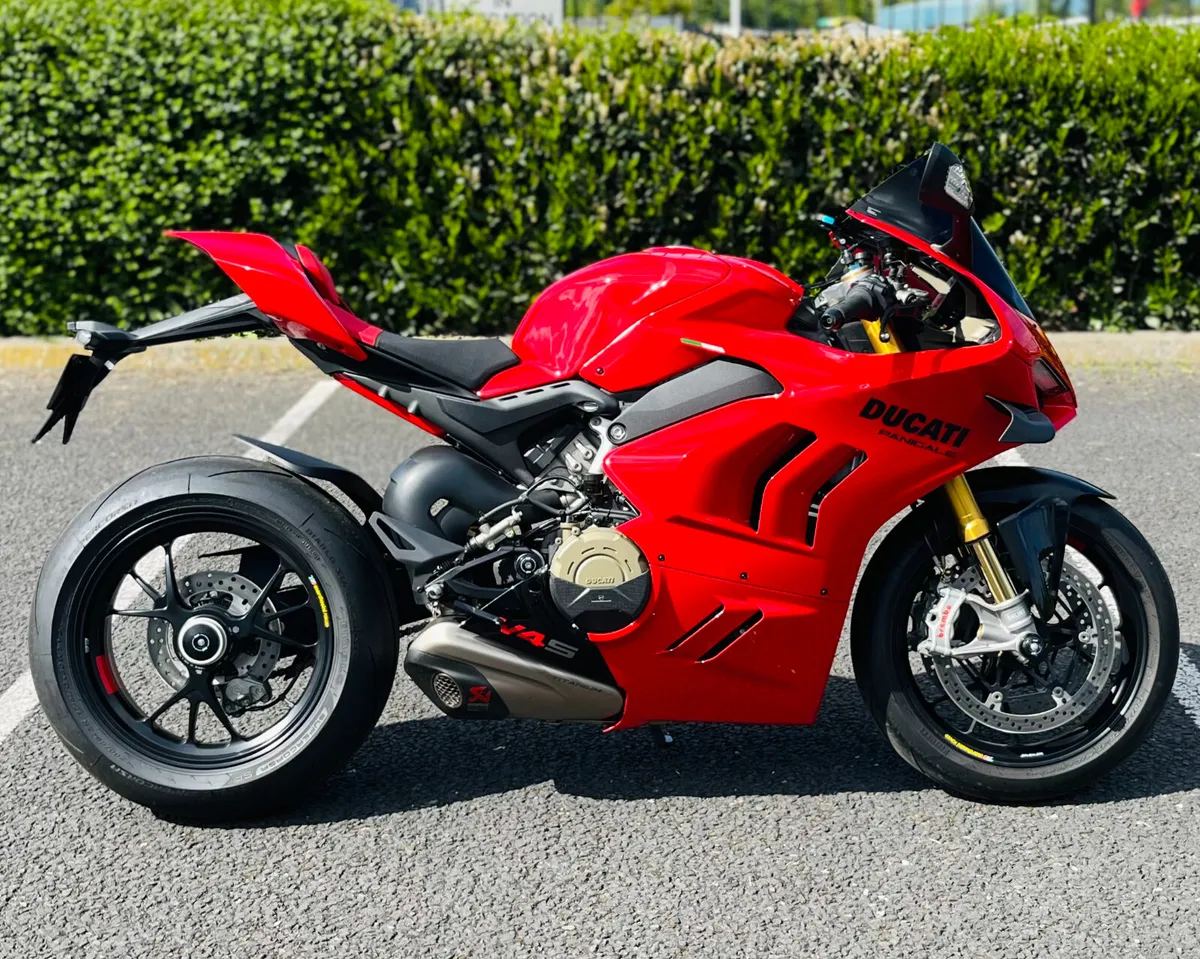 DUCATI PANIGALE V4 S - Image 1