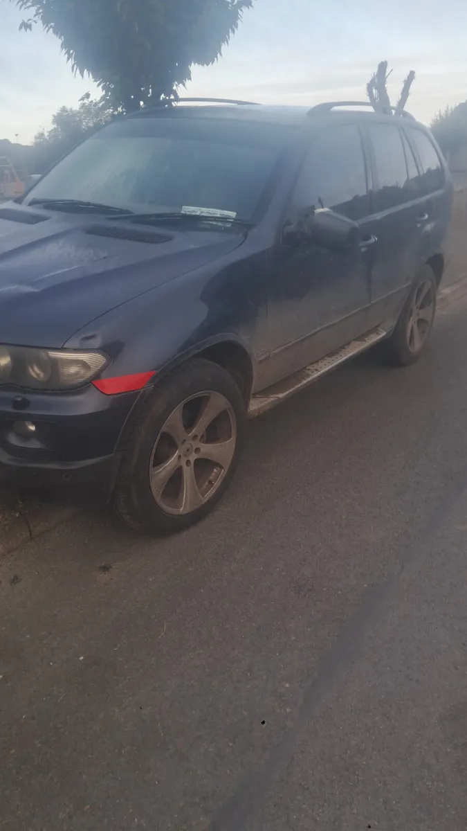 BMW X5 2006 - Image 1