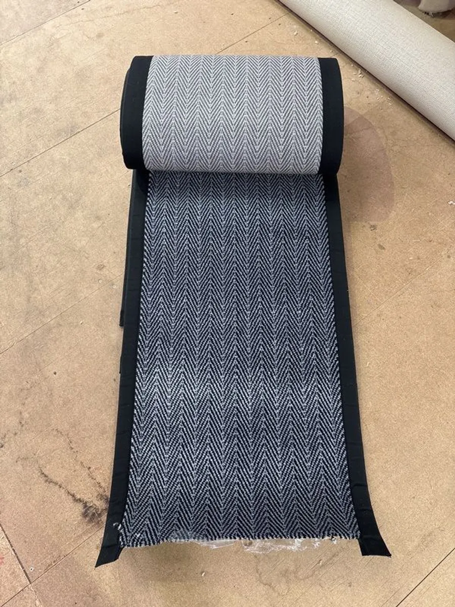 Carpet Runner - Image 3