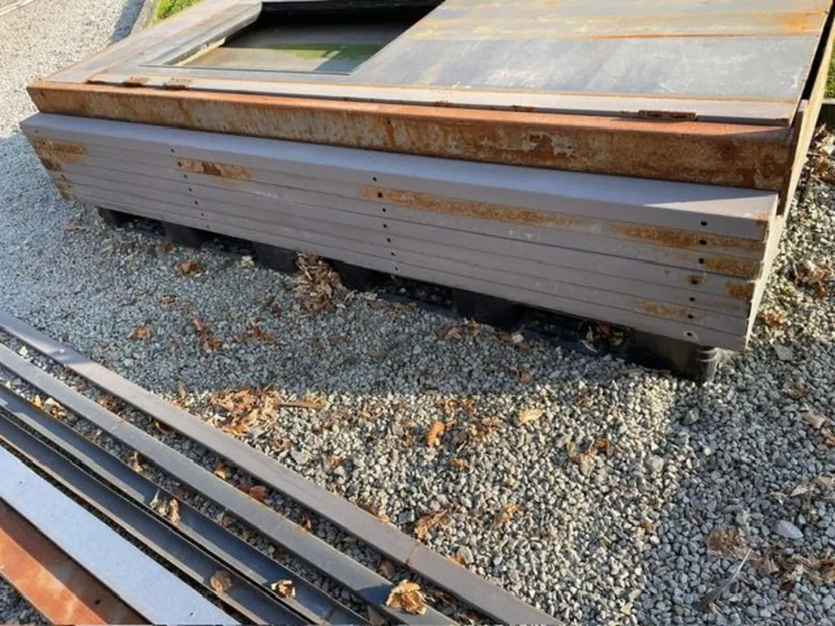 Steel Panels & Door - Image 3