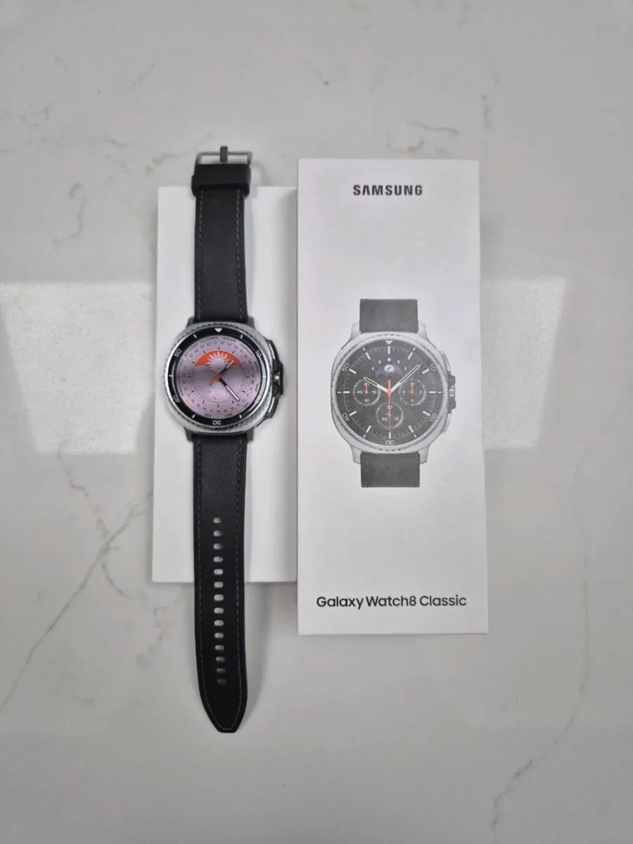 Samsung Galaxy Watch8 Classic – Excellent Conditio - Image 1