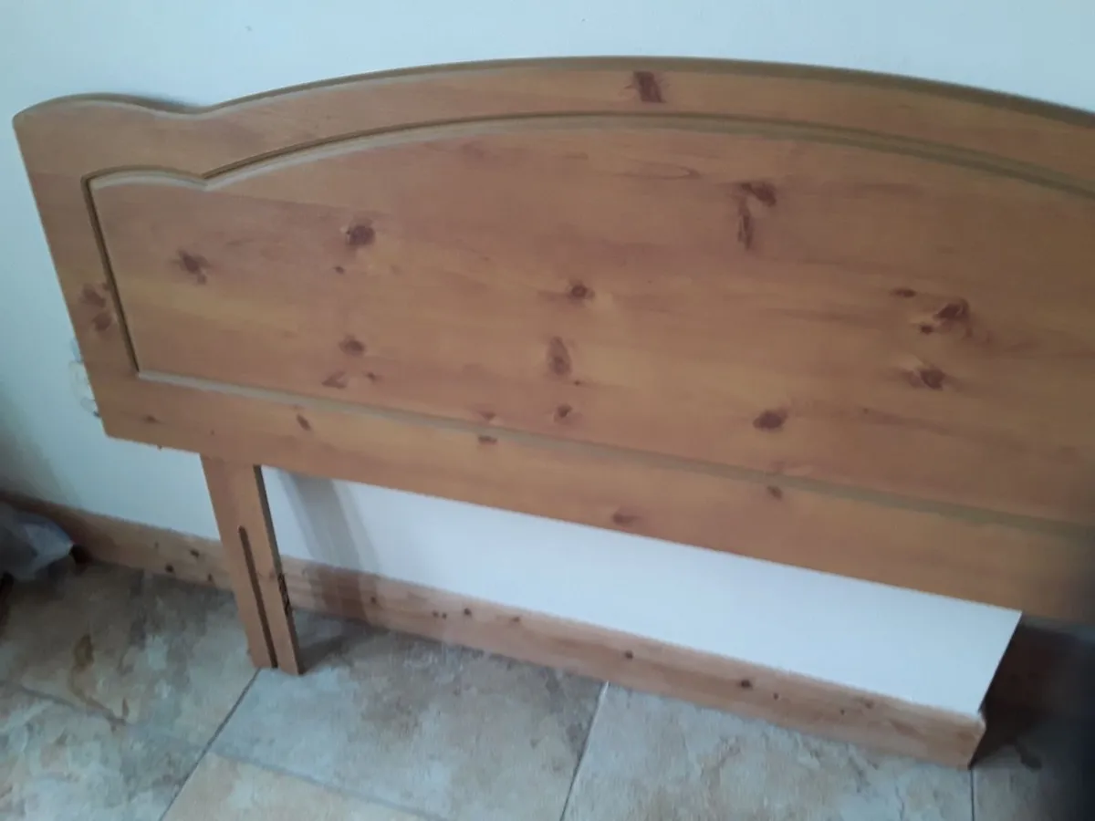 Double headboard good condition - Image 3
