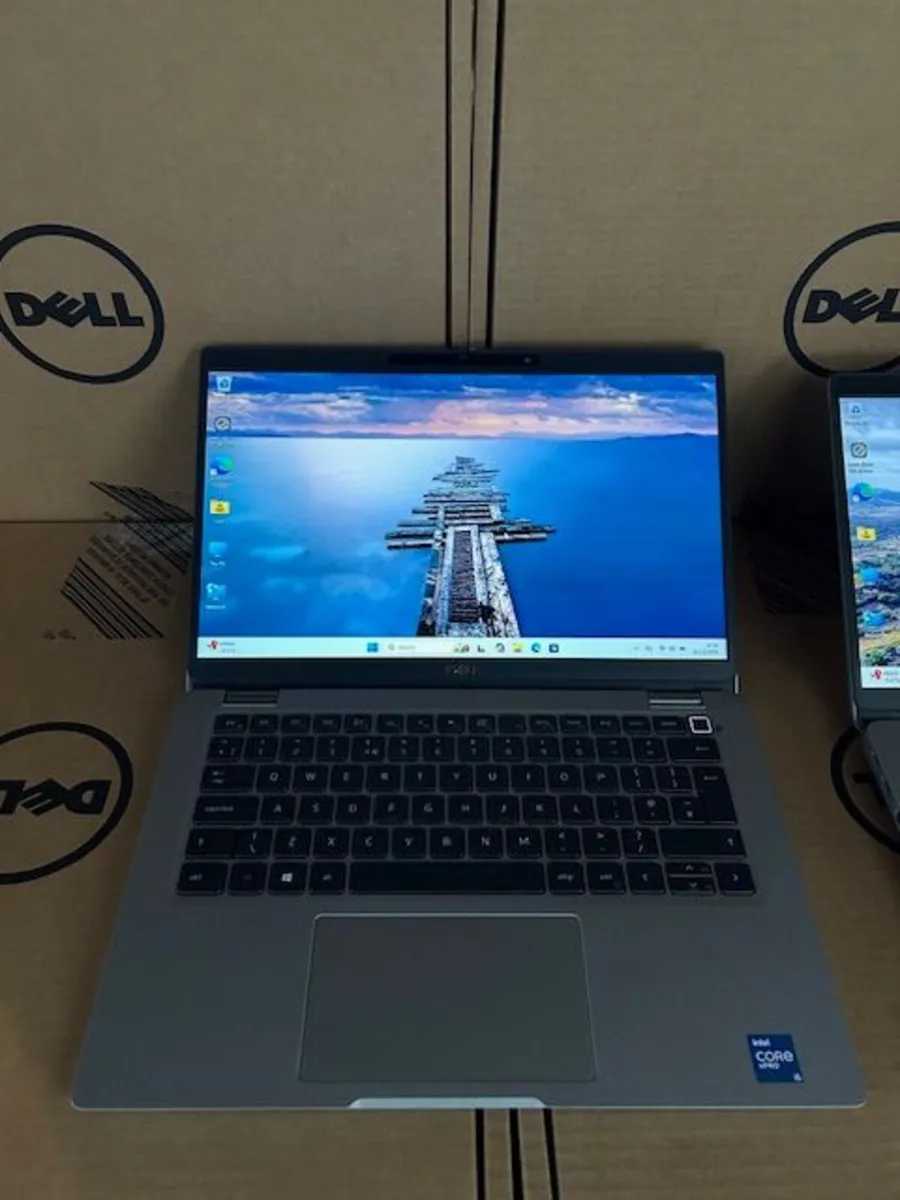 Dell Latitude Touch 5320 Ultrabook-16Gb-SSD-Win 11 - Image 1