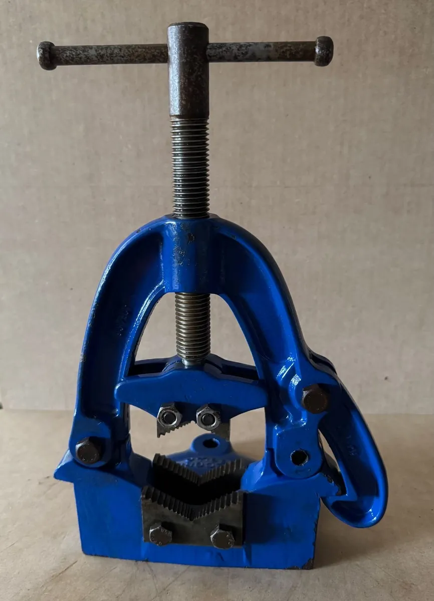Record Pipe Vice - Image 2