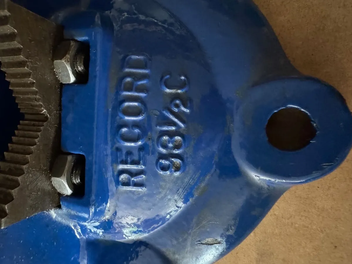Record Pipe Vice - Image 3