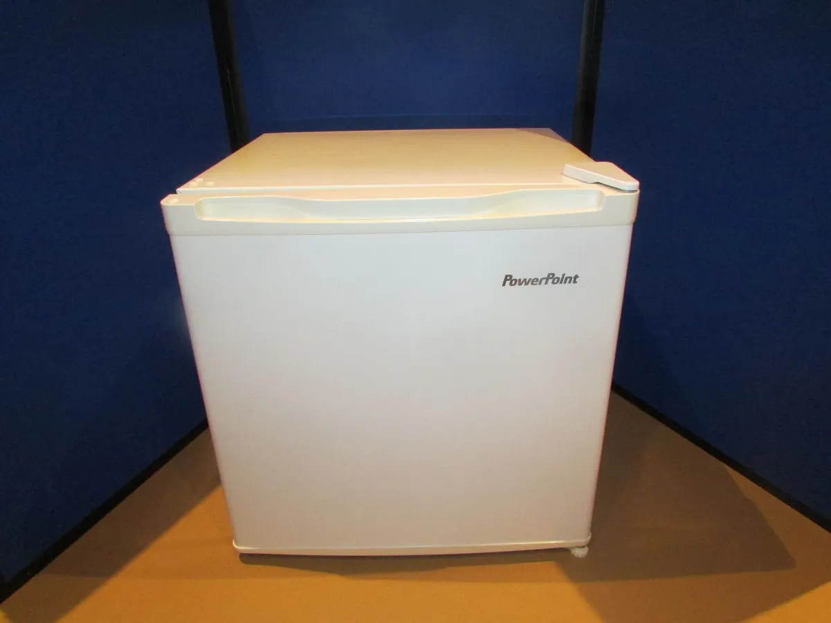 Mini Fridge - Image 1