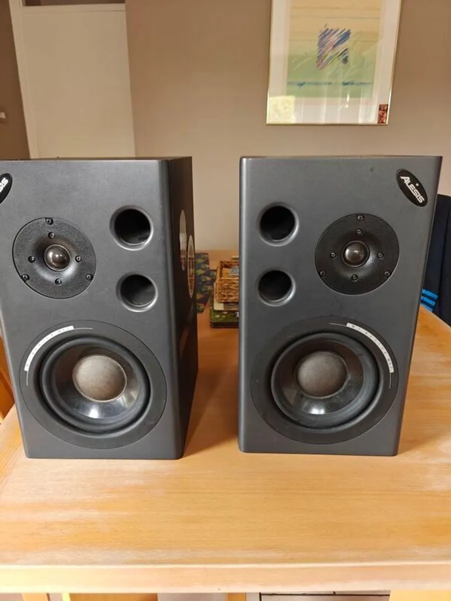 Alesis M1 Active MK2 Studio Monitors Pair - Image 1