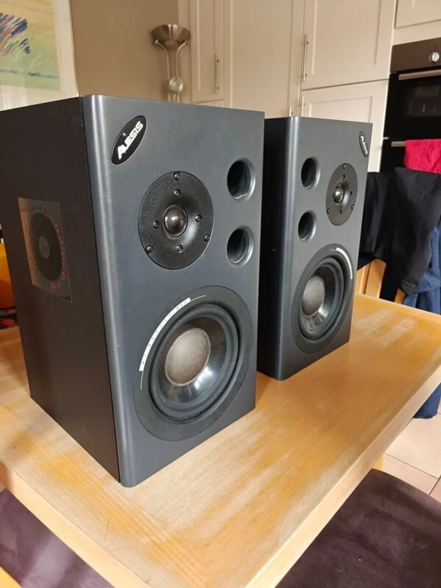 Alesis M1 Active MK2 Studio Monitors Pair - Image 2