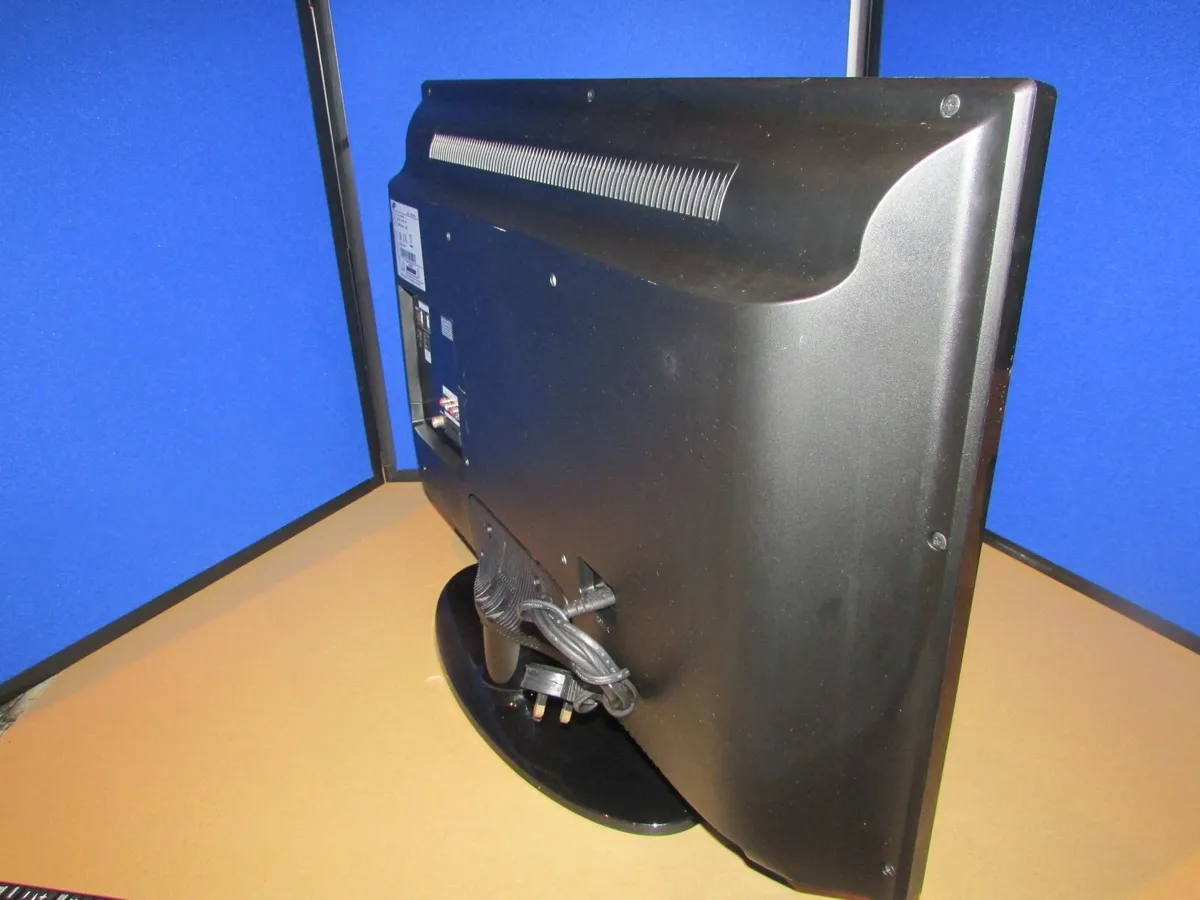 Samsung TV - Image 3