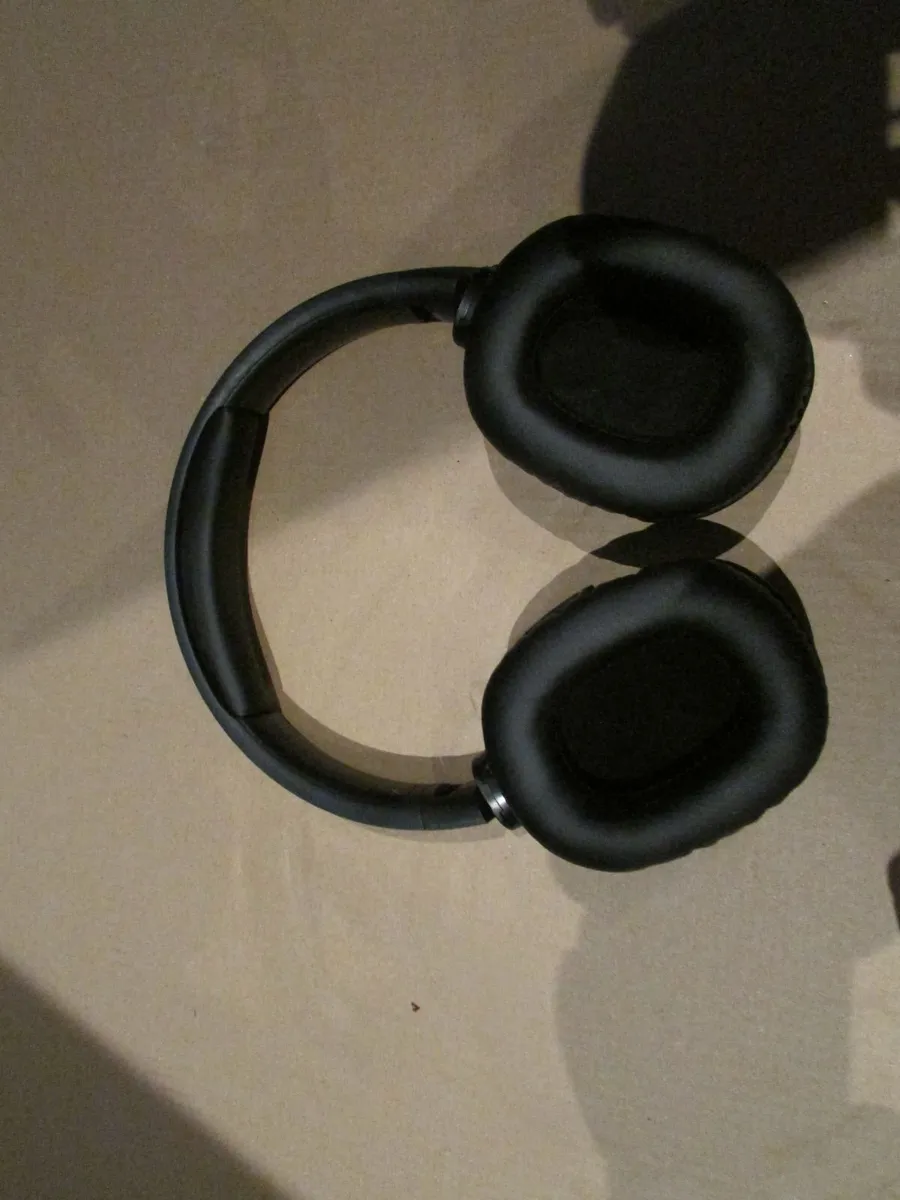 IQNOS Wireless Bluetooth Headphones - Image 2