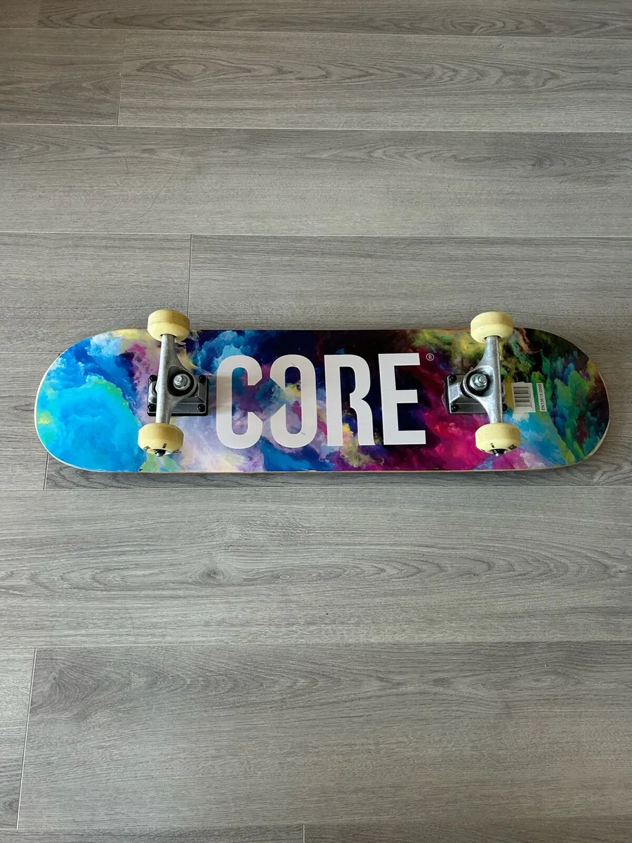 Skateboard - Image 1