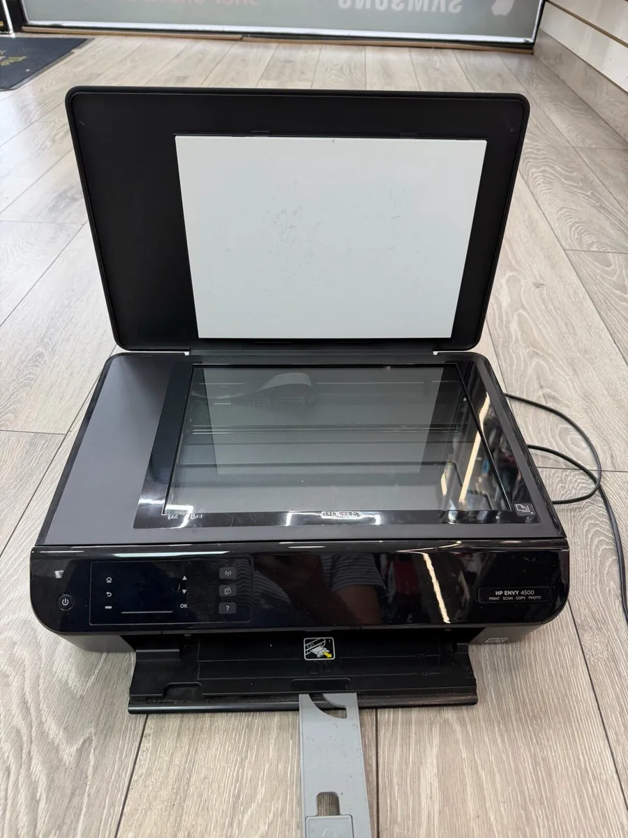 HP envy 4500 printer - Image 2