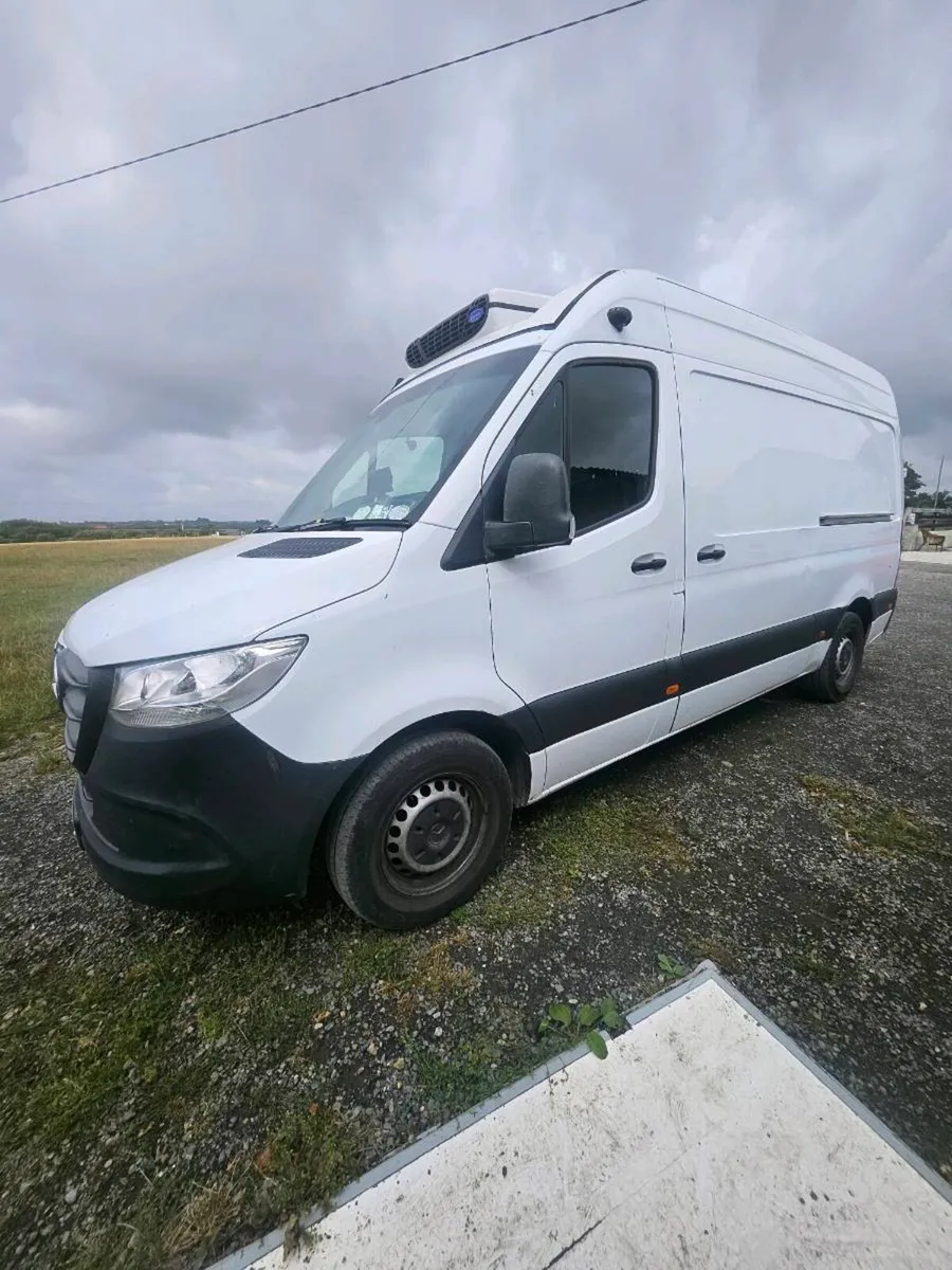 Mercedes Sprinter refridgerated van - Image 3