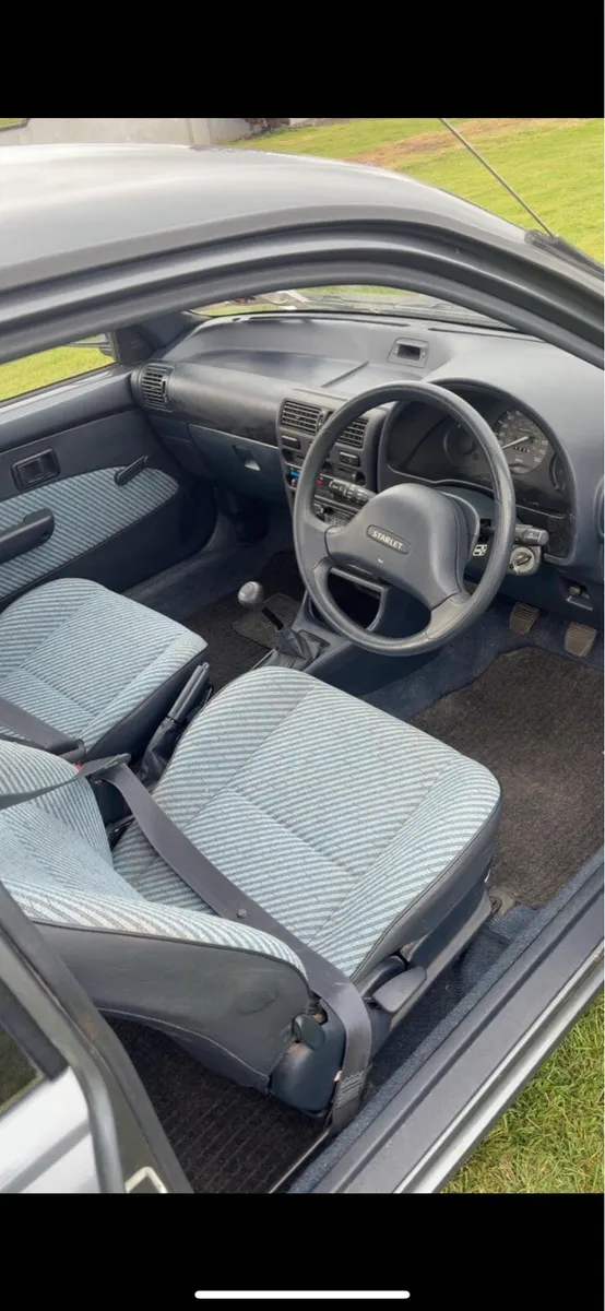 91 starlet 1 owner 34000miles - Image 4