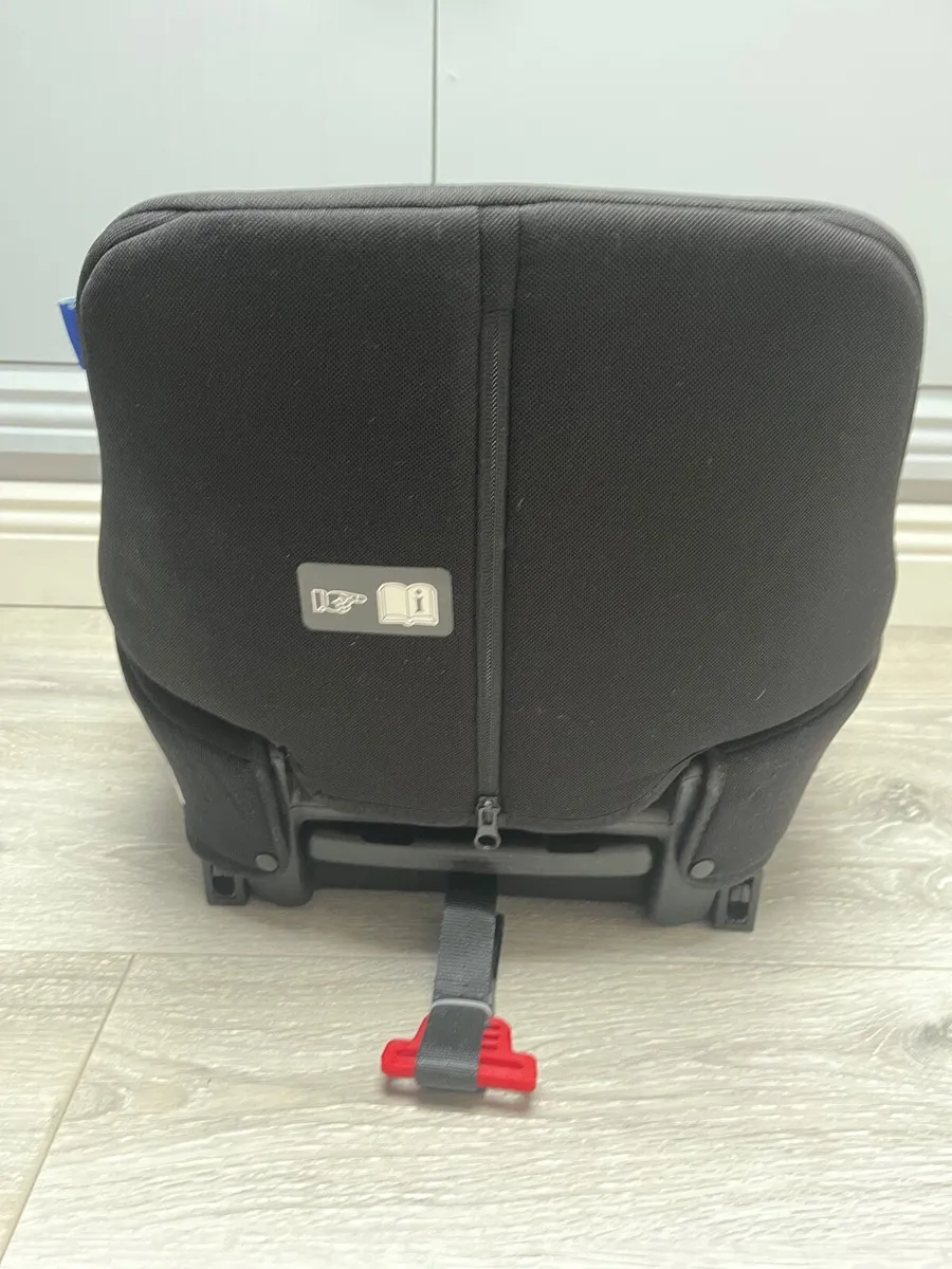 Sparco  Car Booster Seat with Isofix - Image 2