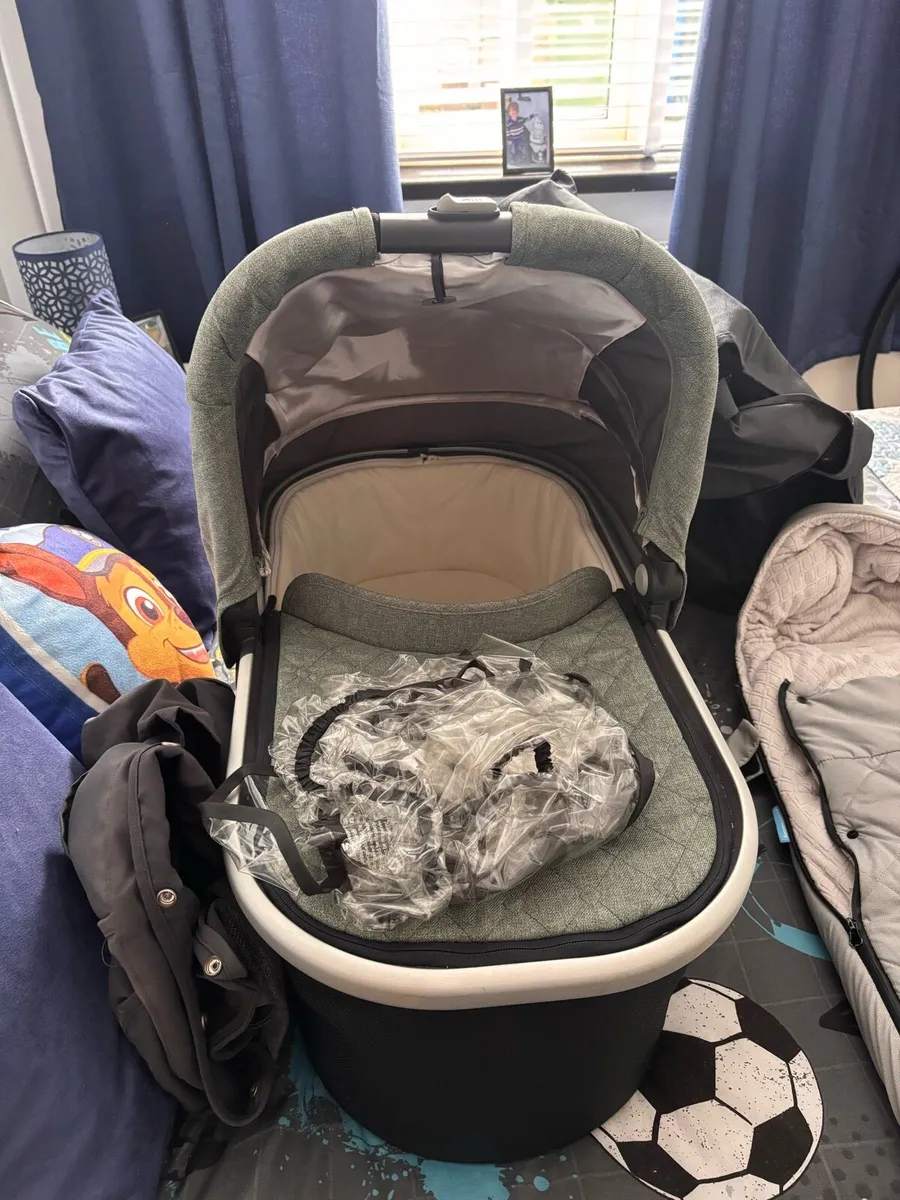 Uppababy vista v2 - Image 2