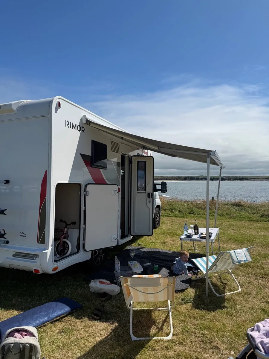 Motorhome Rimor Seal 67 - Image 1