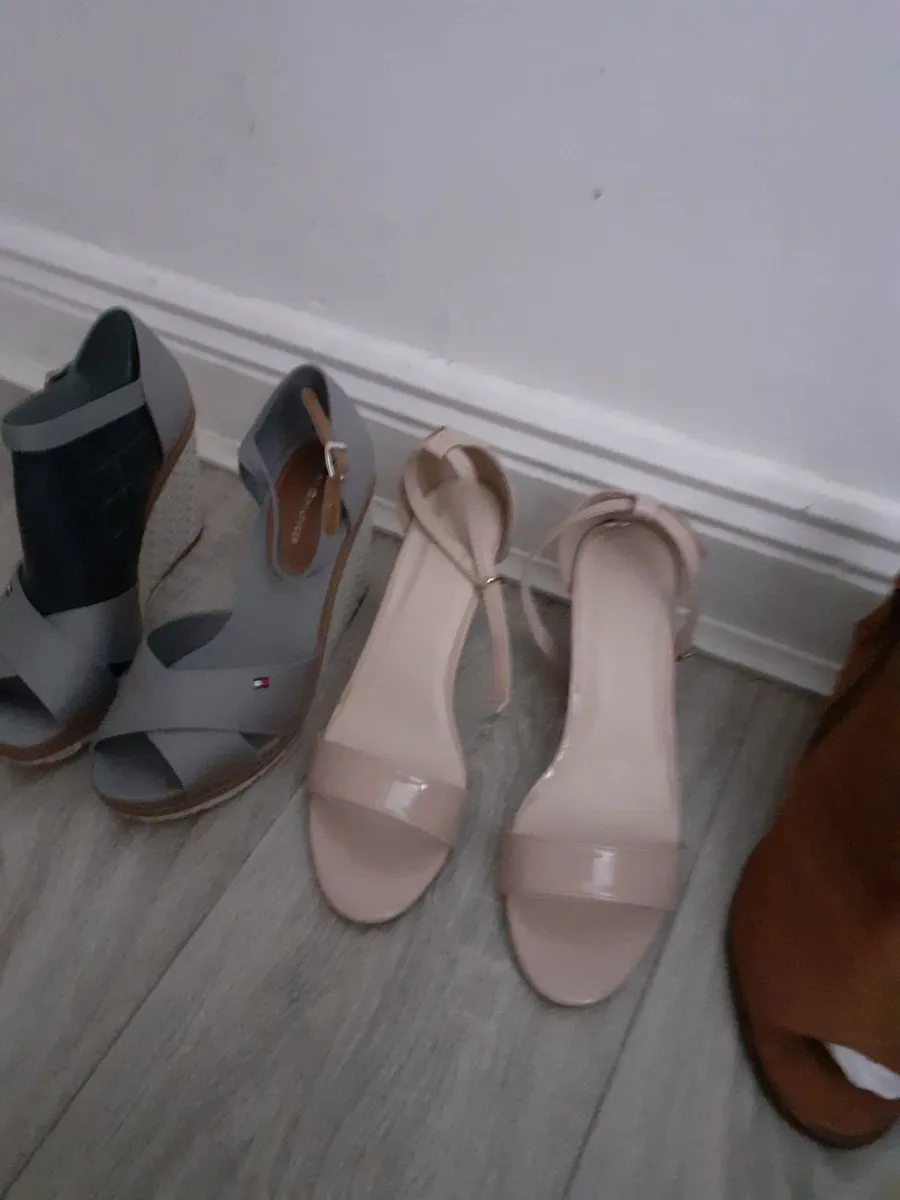 Womens shoes - Image 2
