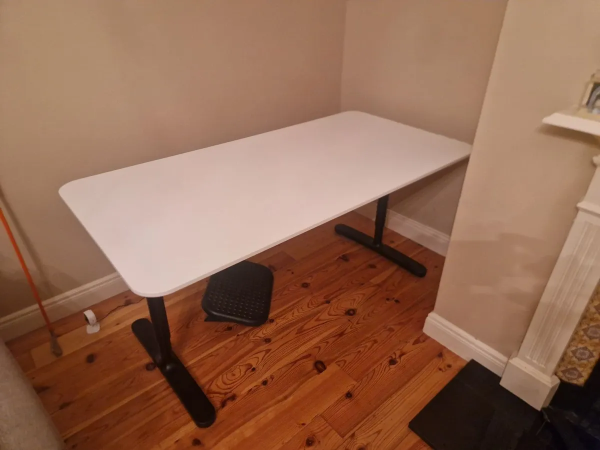 Office Desk - Image 4