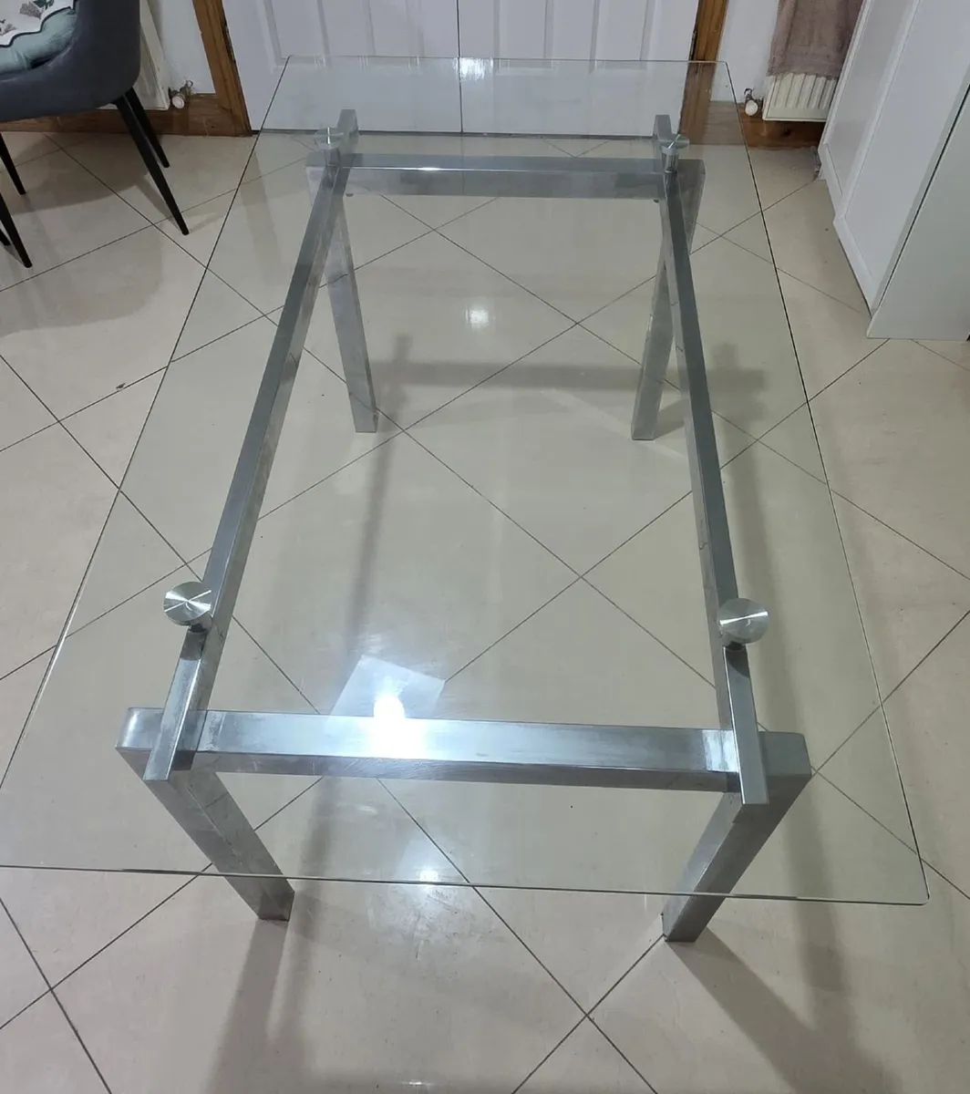 Dining Table - Image 3