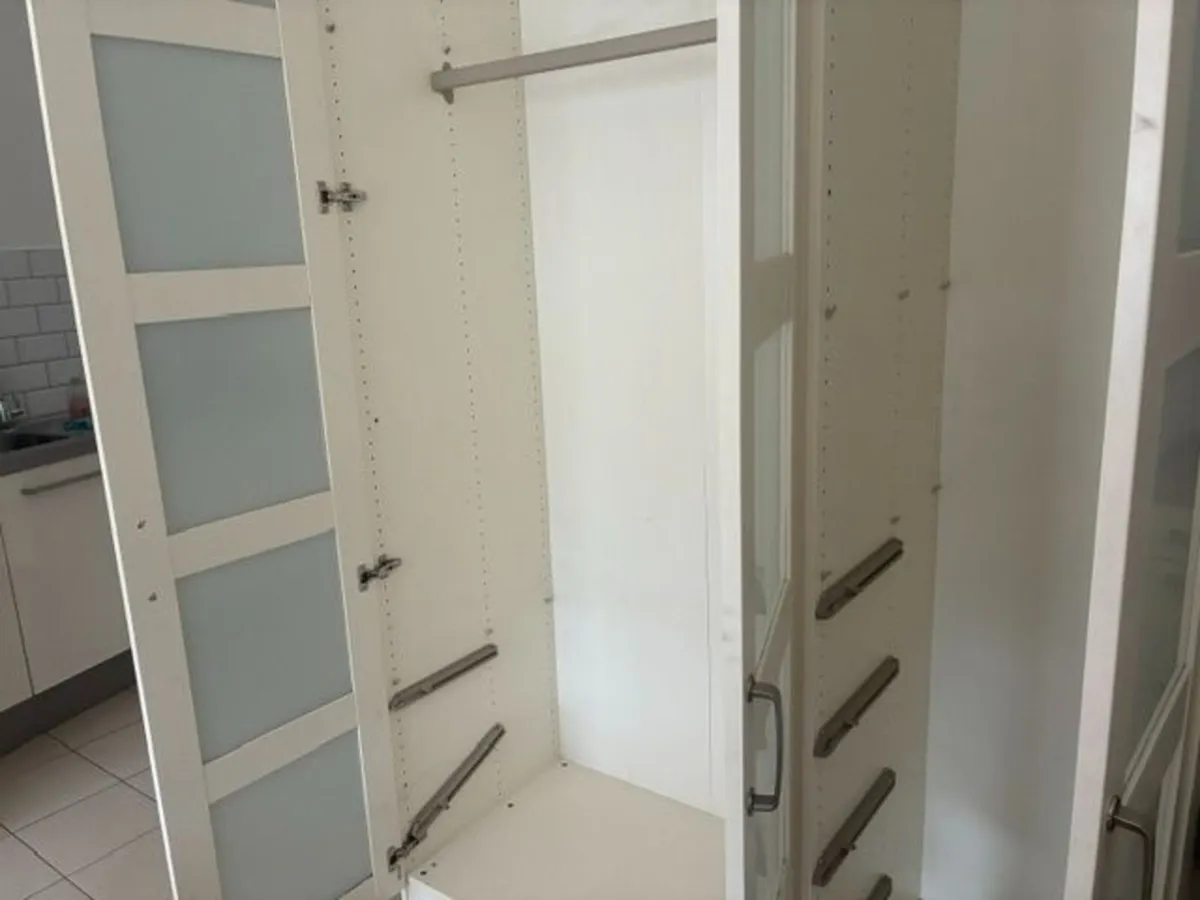 Wardrobe (FREE) - Image 2