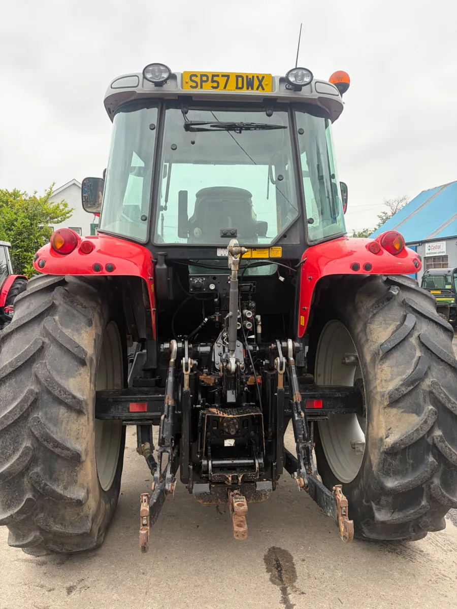 Massey 5460 - Image 4