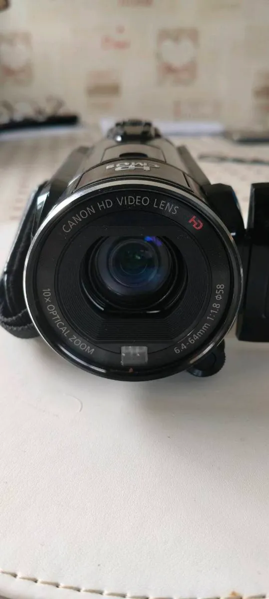 Canon Camcorder - Image 3