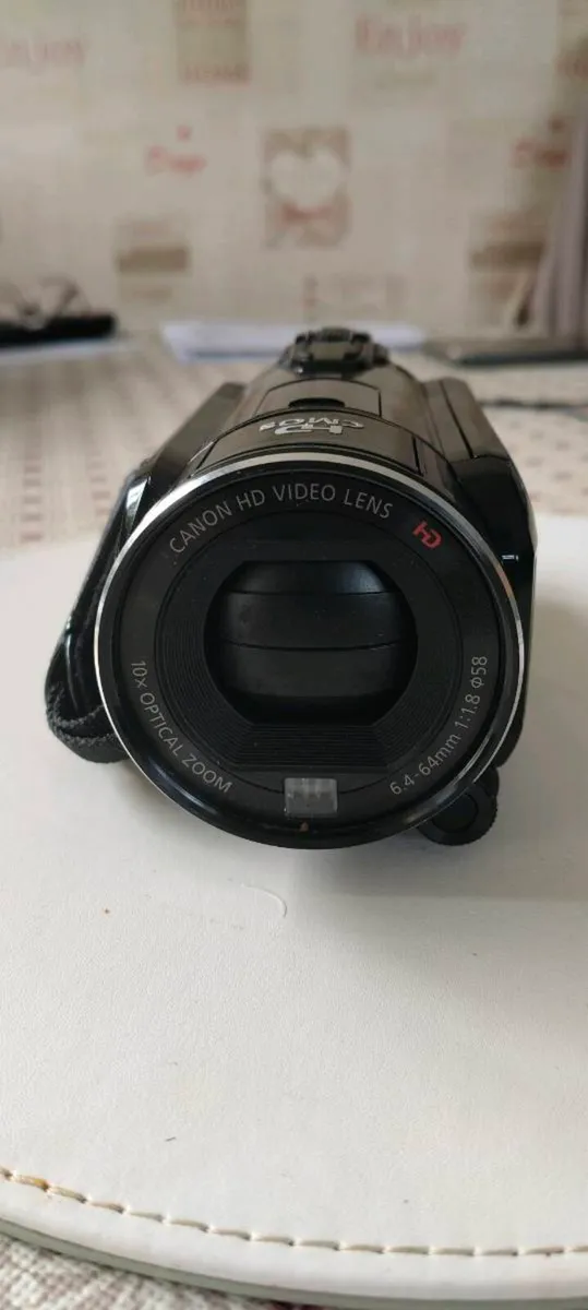Canon Camcorder - Image 4