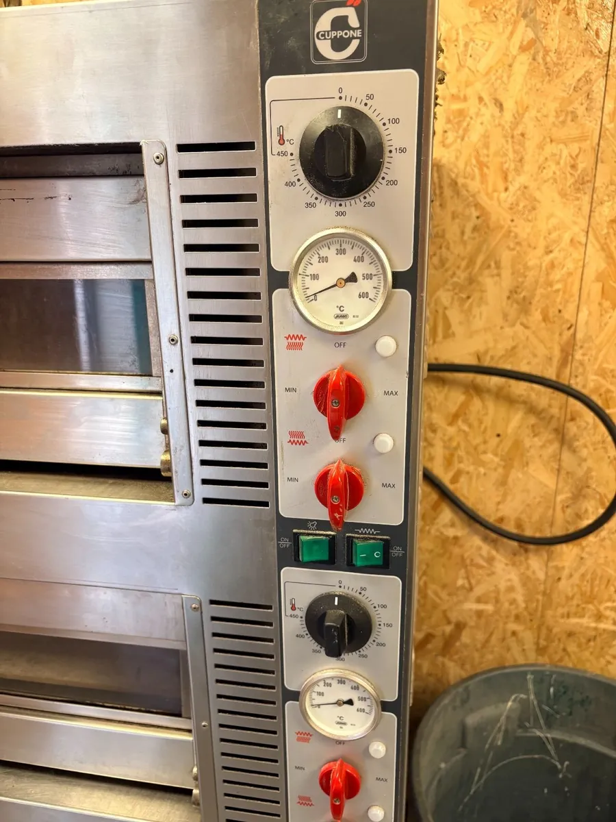 Commercial pizza oven - Image 2