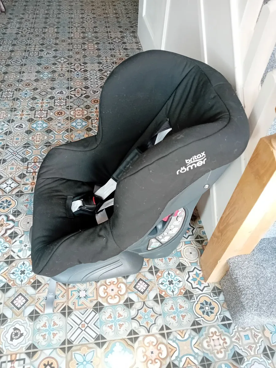 Car seat - Image 3