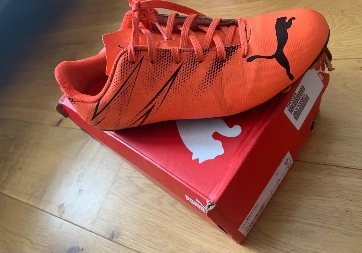 Puma football boots - Image 2