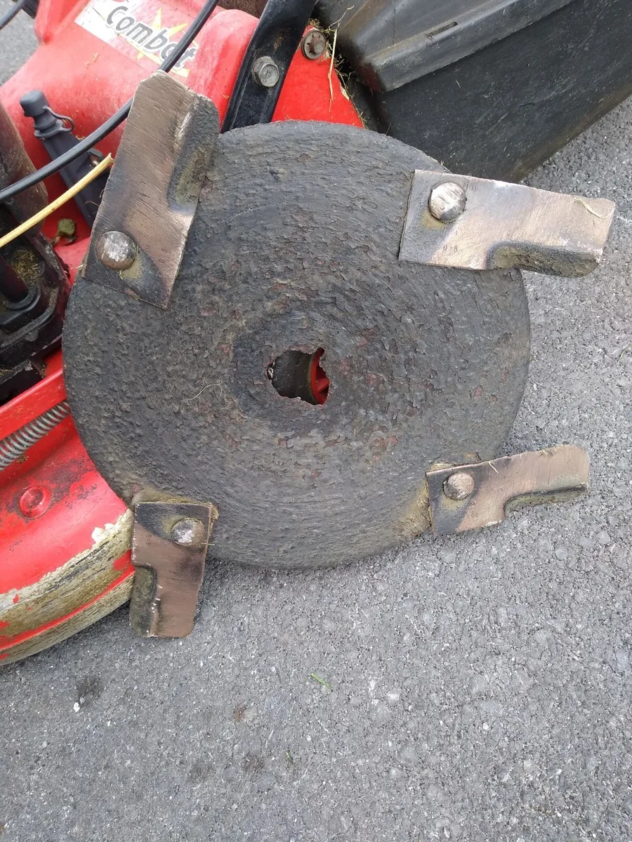 Lawn mower - Image 4