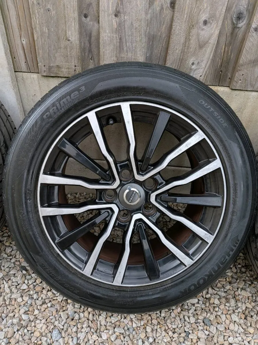 4 x GENUINE VOLVO 16” ALLOY WHEELS + GOOD TYRES - Image 2