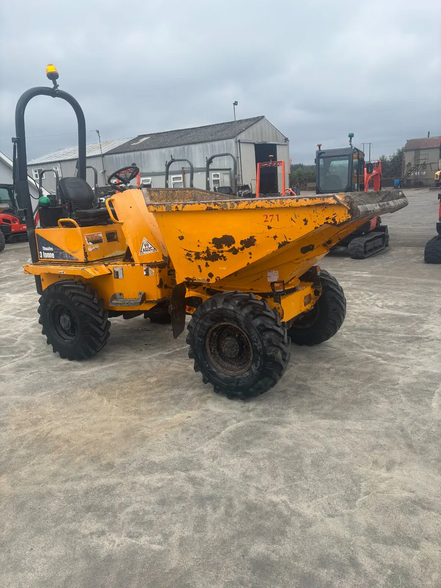 Thwaites 3 ton swivel Hydrostatic - Image 1