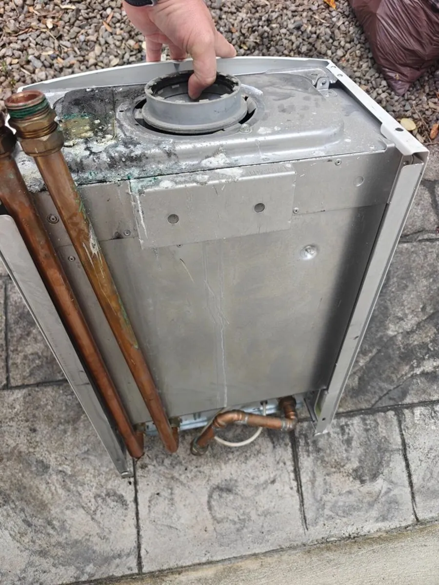 Worcester Gas Boiler - Image 3