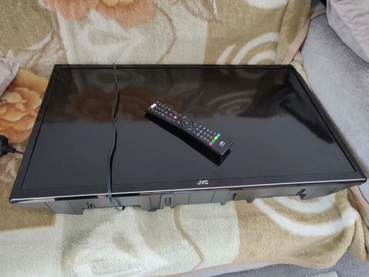 Tv - Image 1