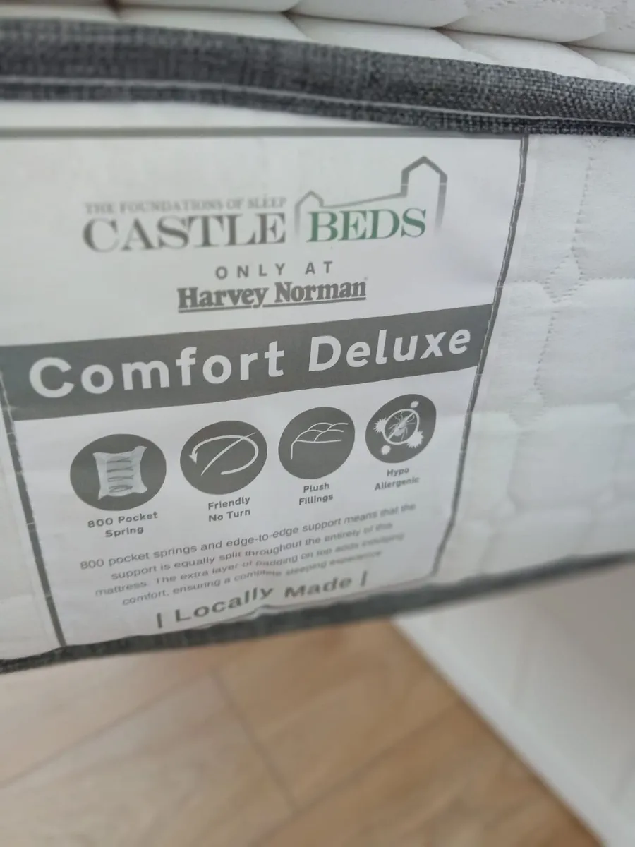 Day bed with trundle bed plus mattresses - Image 2