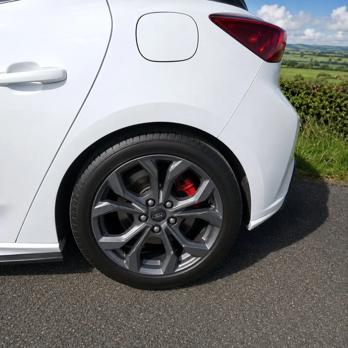 Ford Focus ST line van price inc vat - Image 3