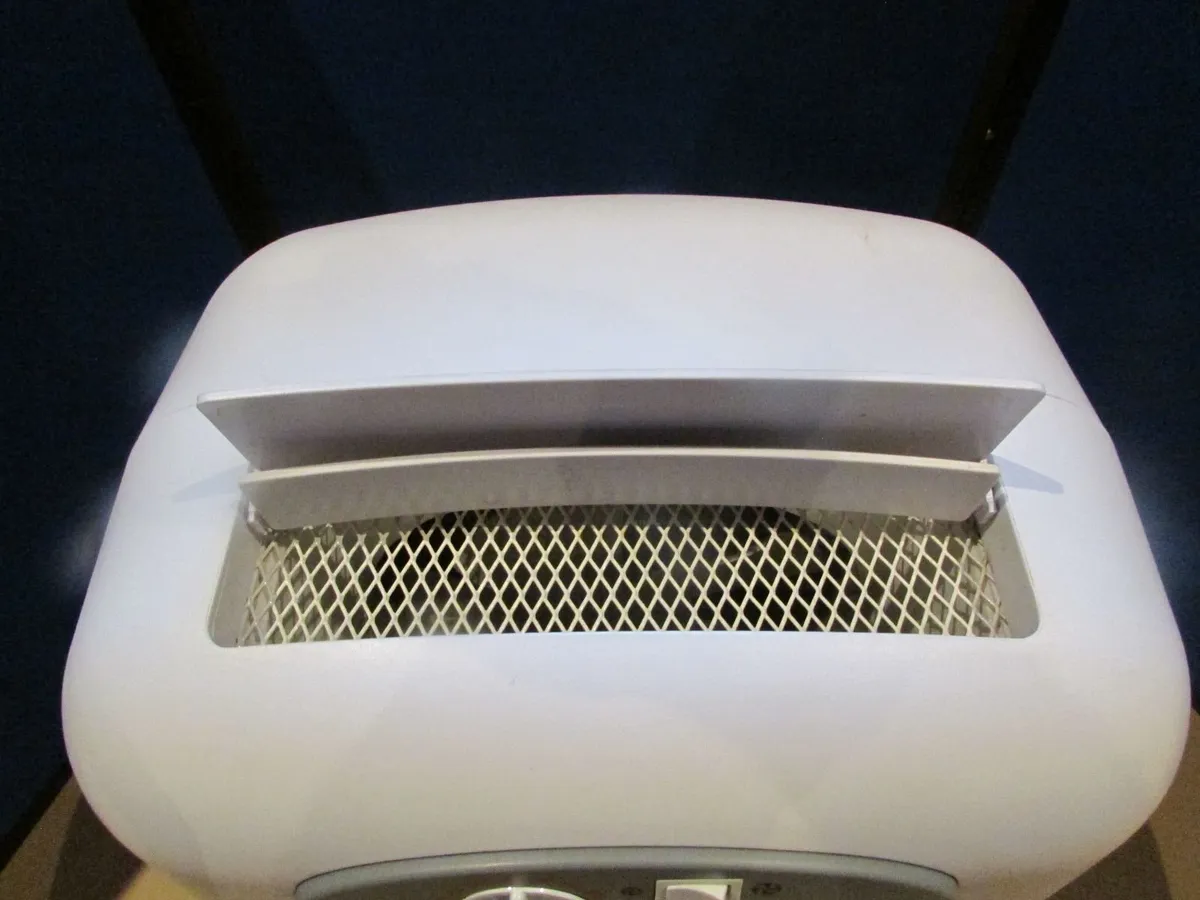 Challenge Dehumidifier - Image 2