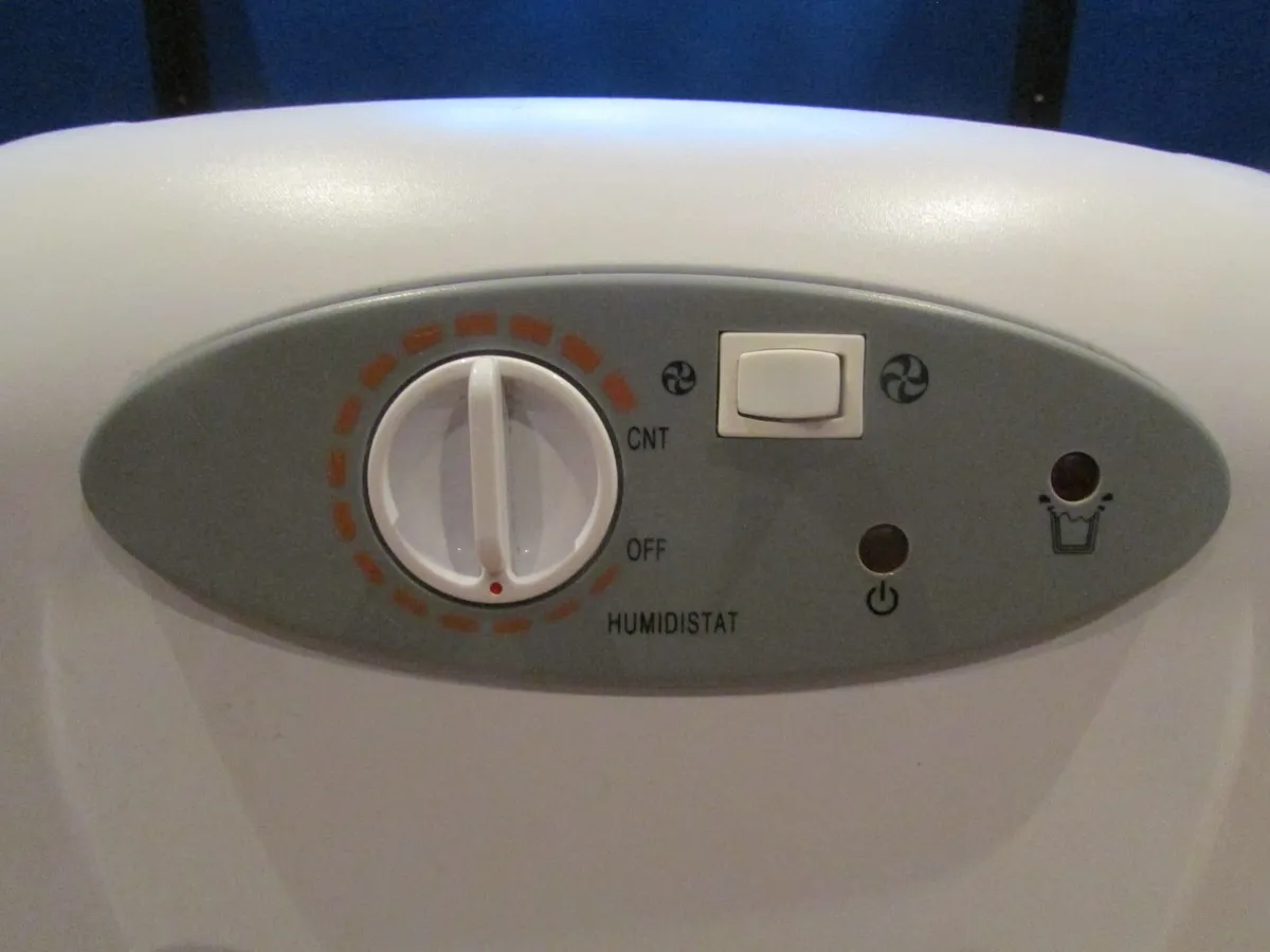 Challenge Dehumidifier - Image 3