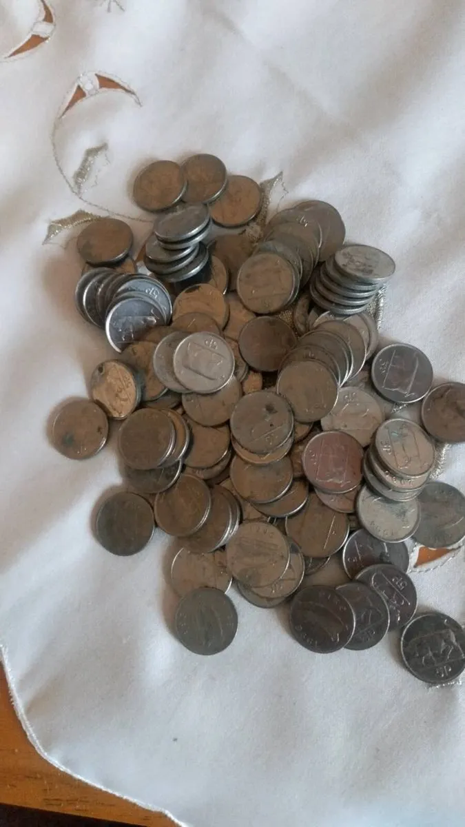 105.  5p irish coins