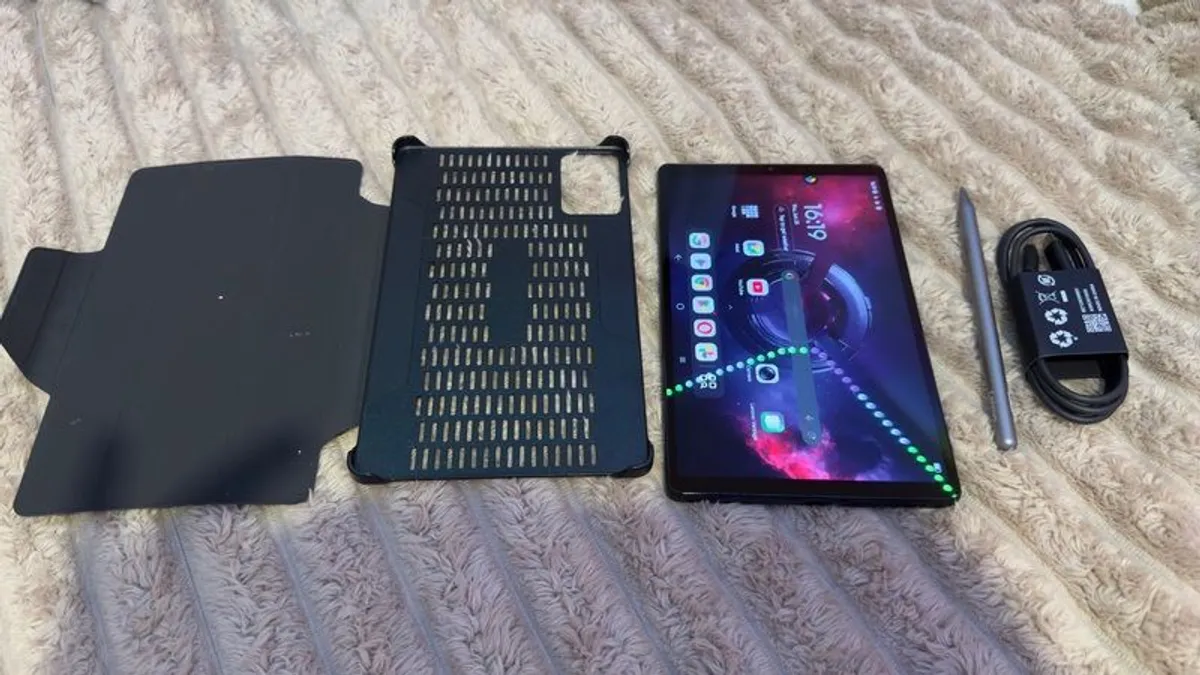 Lenovo LegionTabGen3 12GB/256GB+Original Pen&Case - Image 3
