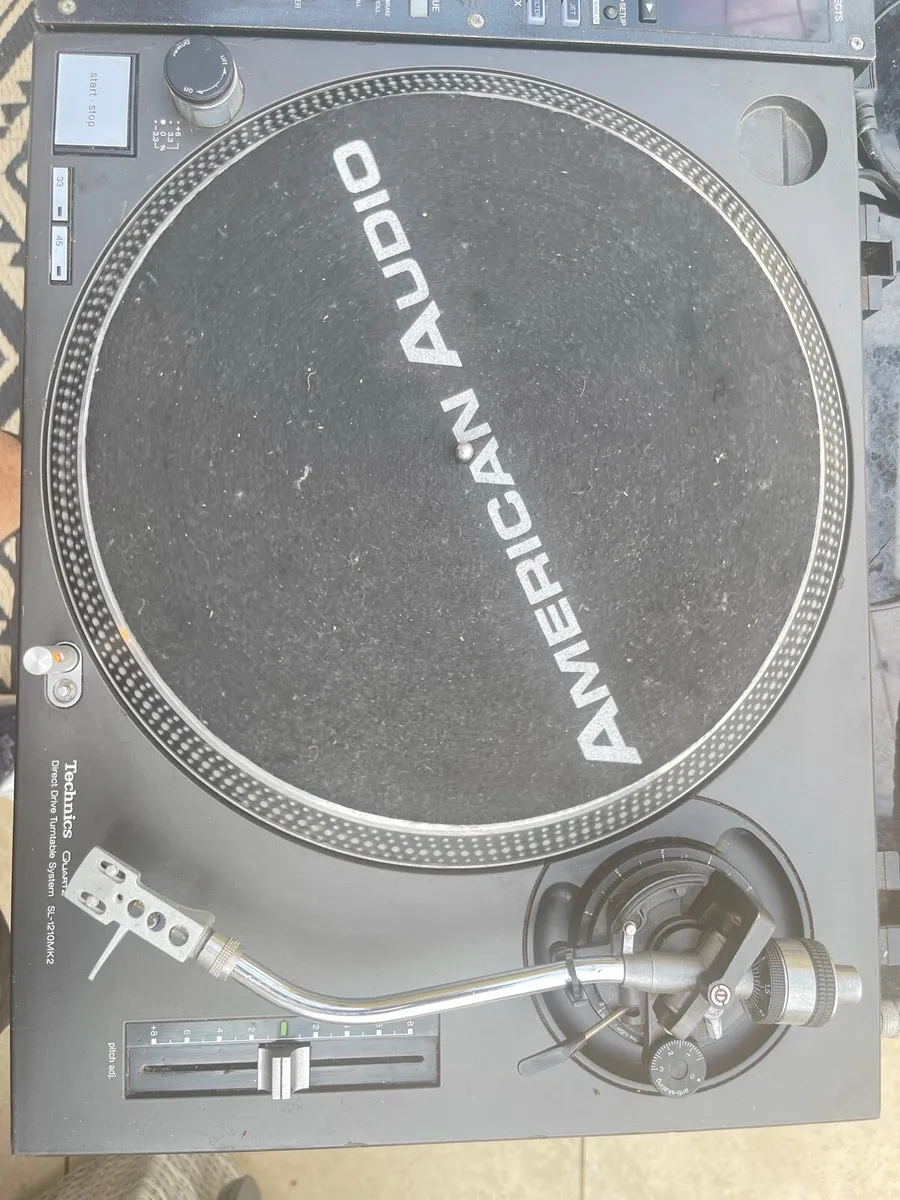 Turntables Techniques SL 1210 MK2 - Image 4